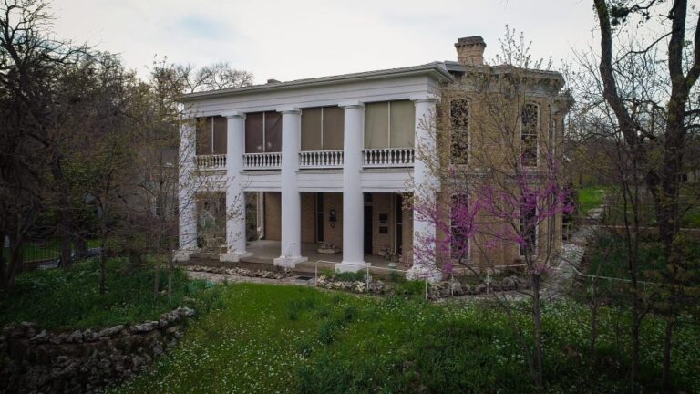 JW 01 15 e1572985194335 768x432